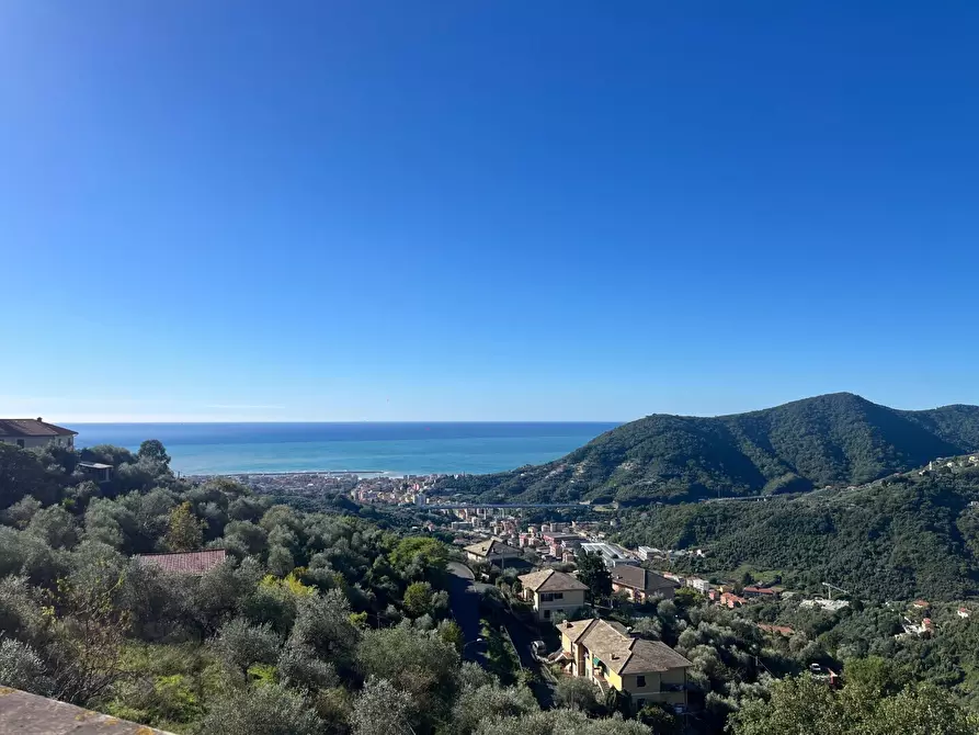 Immagine 3 di Palazzo in vendita  in Via Miramare 43 a Leivi