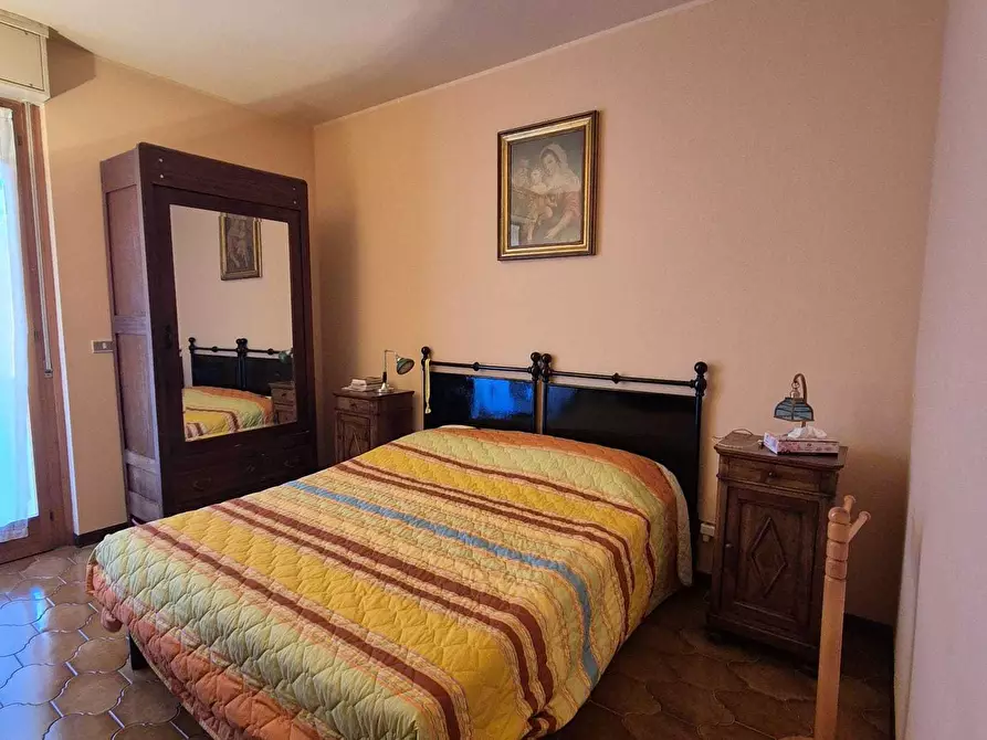 Immagine 5 di Trilocale in vendita  a Sestri Levante