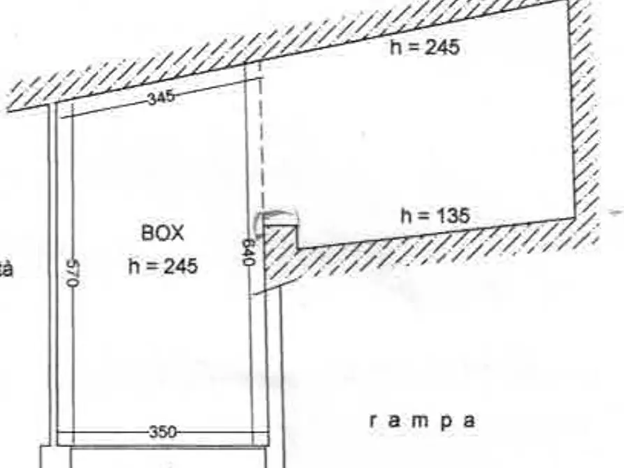 Immagine 12 di Garage in vendita  in Via Antica Romana Occidentale 314 a Sestri Levante