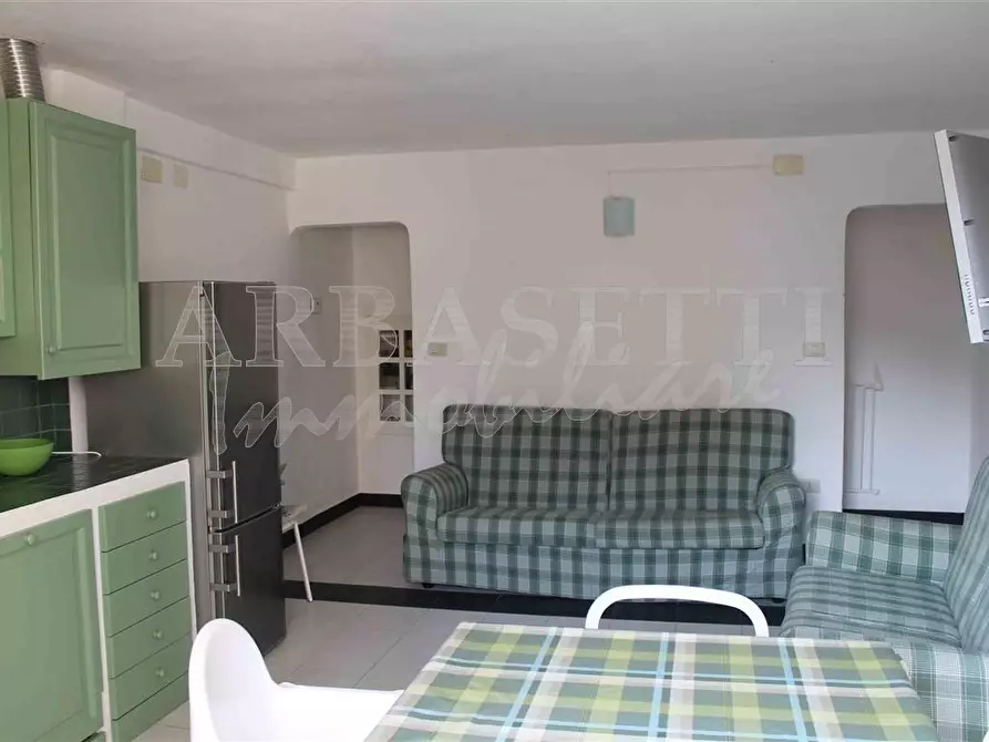 Immagine 4 di Bilocale in vendita  in Via Giuseppe Garibaldi 2 a Sestri Levante
