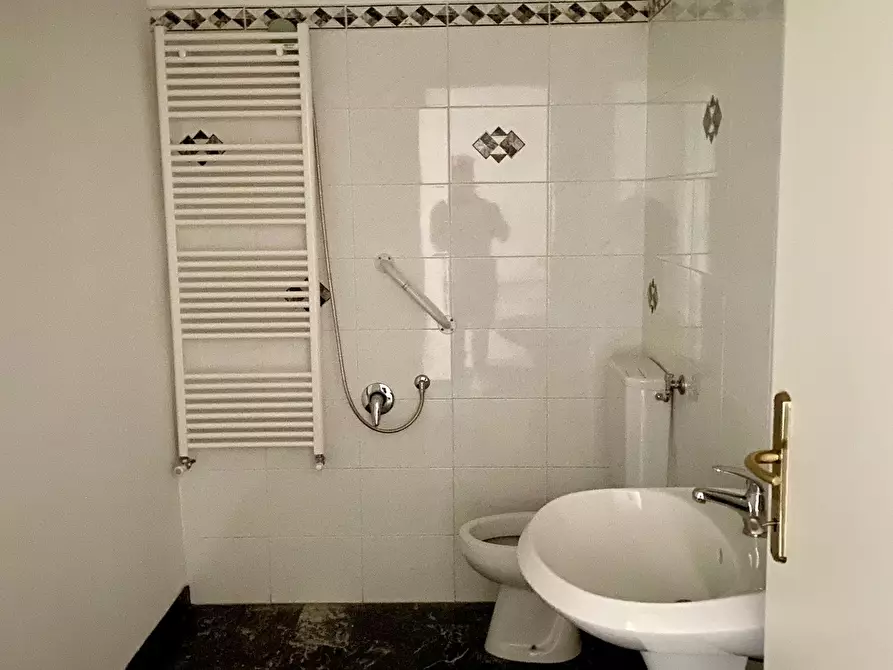 Immagine 4 di Appartamento in vendita  a Brugnato