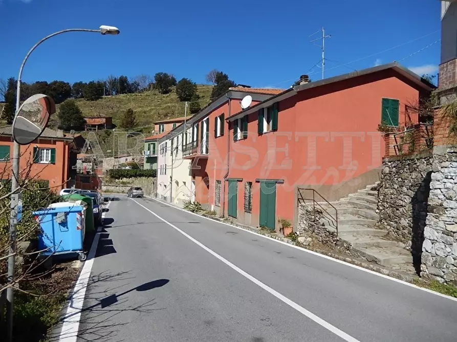 Immagine 2 di Porzione di casa in vendita  in Frazione Bracco 19 a Moneglia