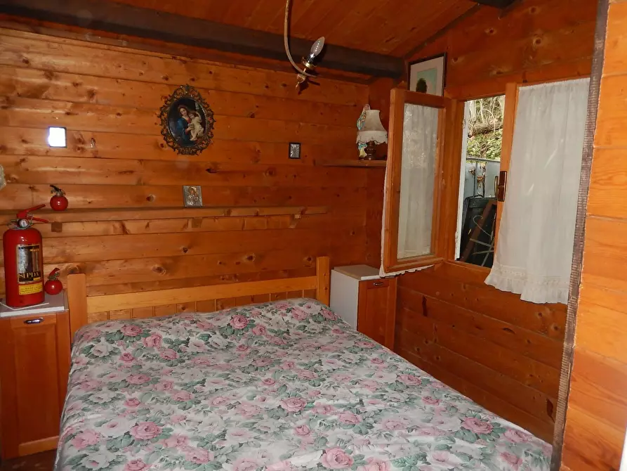 Immagine 8 di Baita in vendita  in Unnamed Road a Deiva Marina