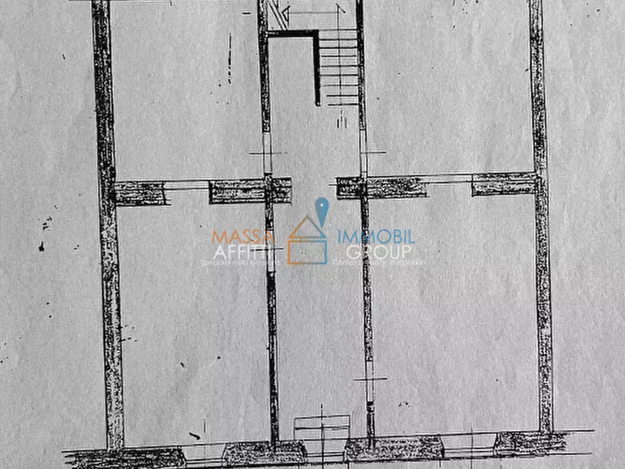 Immagine 35 di Terratetto in vendita  in Viale Eugenio Chiesa 5 a Massa