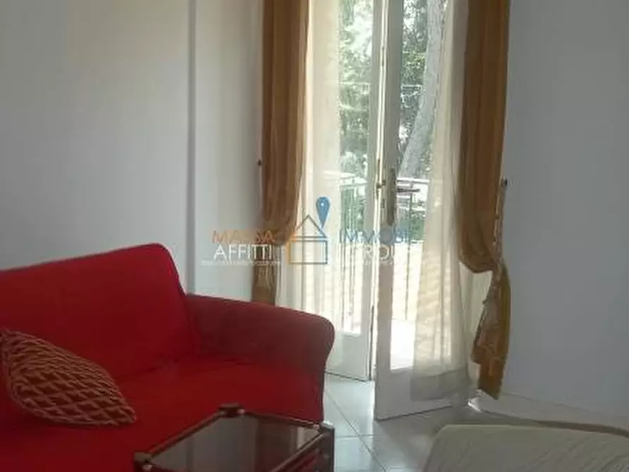 Immagine 3 di Porzione di casa in vendita  in Via dei Mignani 17 a Massa