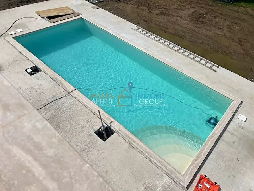 Immagine 17 di Villa in vendita  in Via Vaiana 91 a Pietrasanta