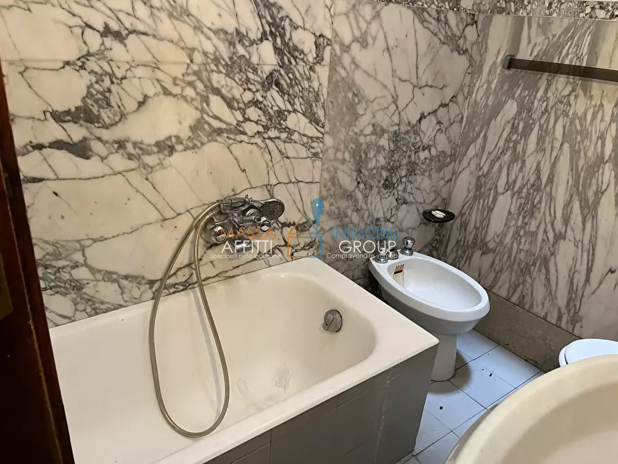 Immagine 14 di Terratetto in vendita  a Massa