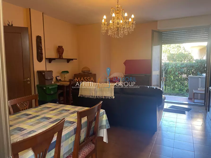 Immagine 10 di Trilocale in vendita  in Largo Quercioli 16 a Massa