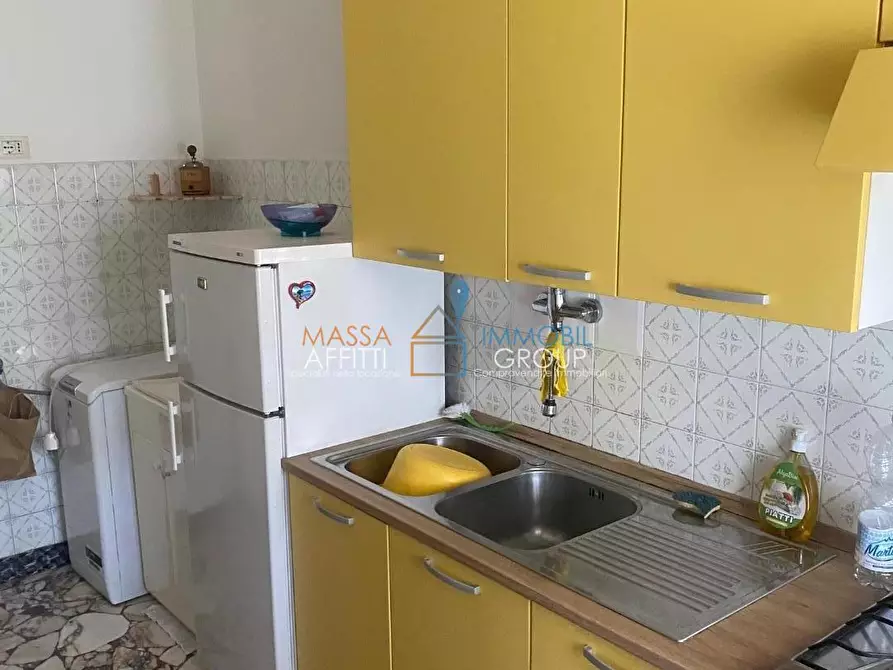 Immagine 7 di Porzione di casa in vendita  in Via del Melaro 6 a Massa