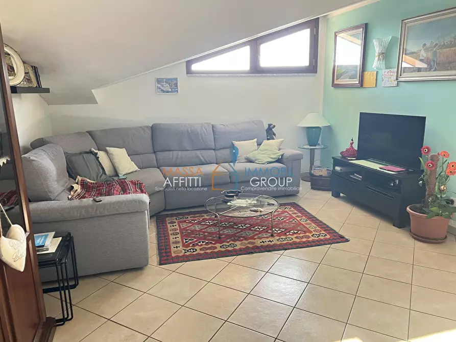 Immagine 40 di Pentalocale in vendita  in Via Flavio Torello Baracchini 29 a Massa