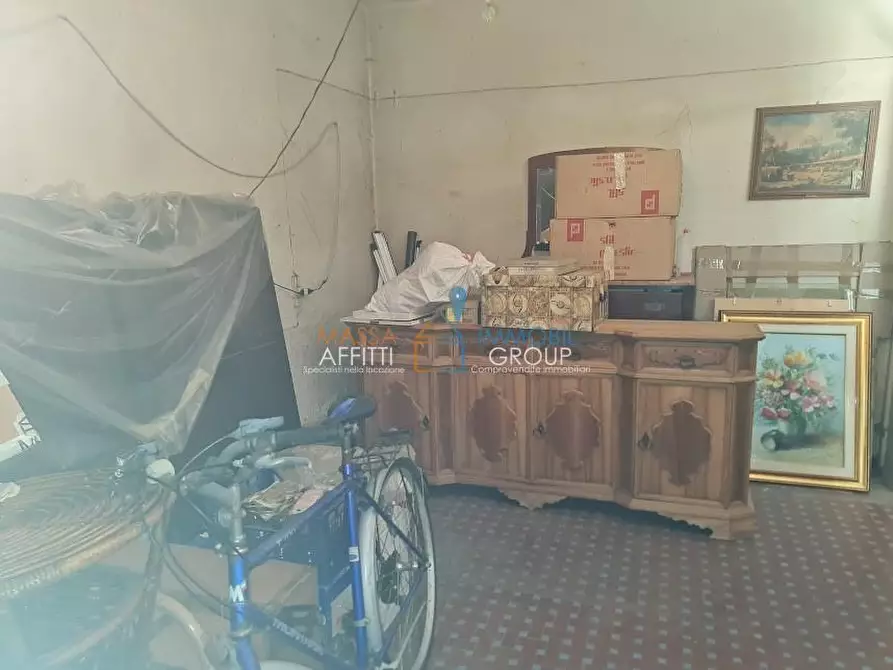 Immagine 28 di Terratetto in vendita  in Via Fiorino a Carrara
