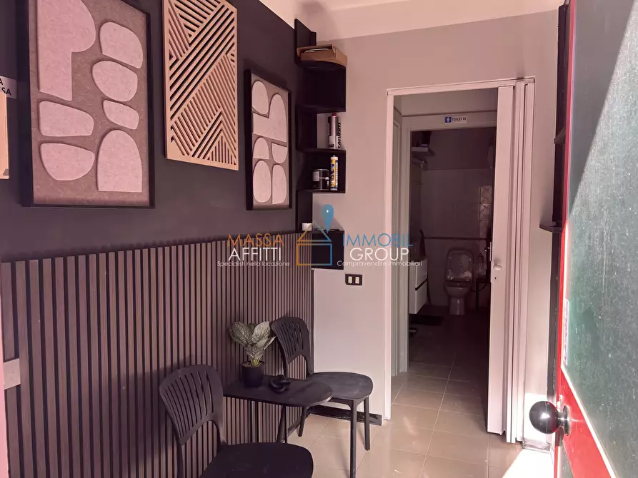 Immagine 10 di Ufficio in vendita  in Via Dorsale 1 a Massa