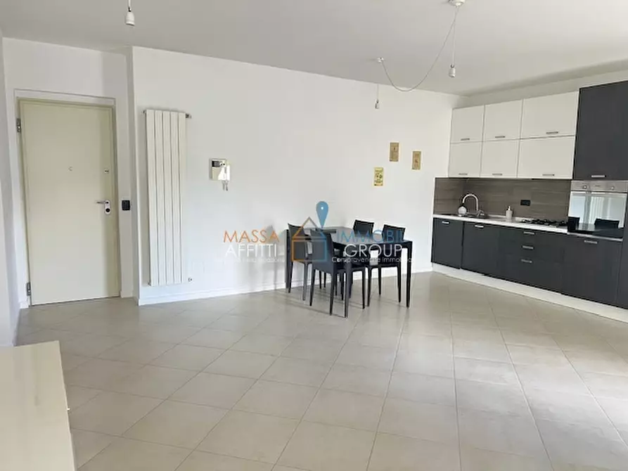 Immagine 10 di Quadrilocale in vendita  in Via della Quercia 58 a Massa