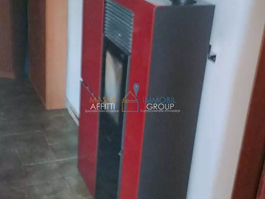 Immagine 7 di Bilocale in vendita  in Via Pietrasanta 65 a Massa