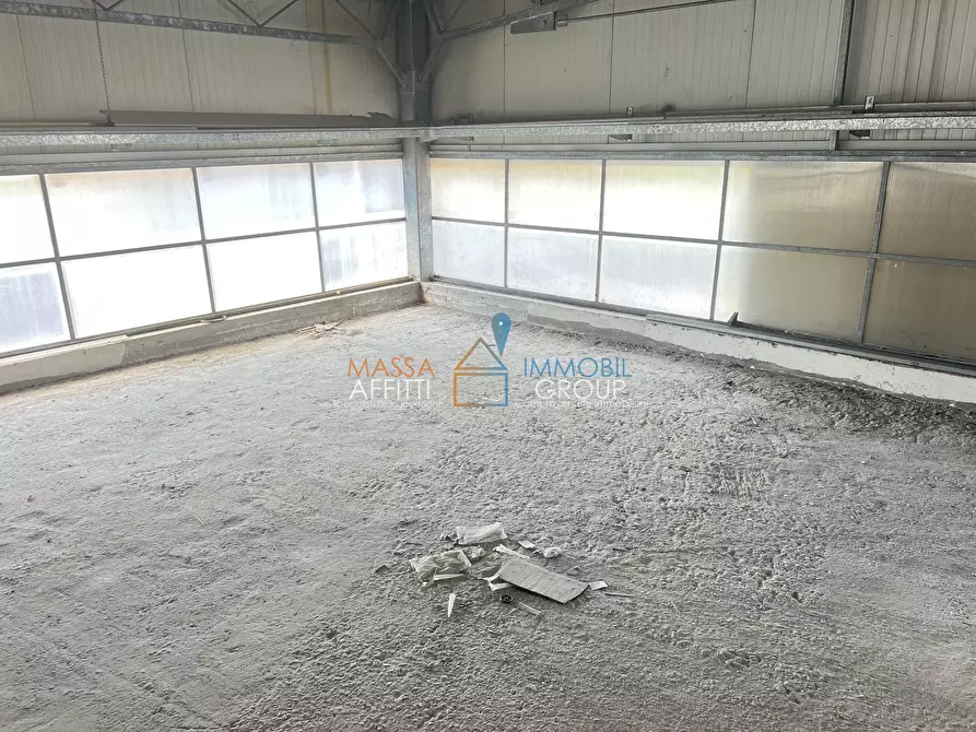 Immagine 16 di Capannone industriale in affitto  in Via Provinciale Avenza-Massa 194 a Carrara