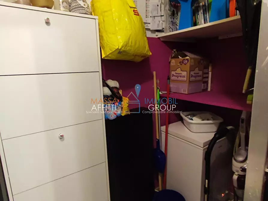 Immagine 10 di Trilocale in vendita  in Viale Giacomo Puccini 17 a Massa