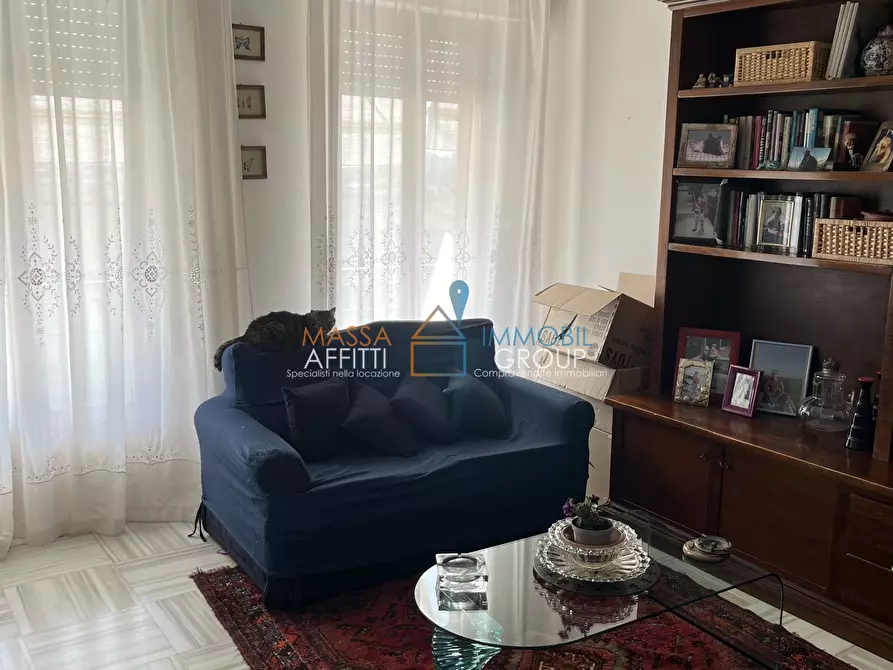 Immagine 2 di Pentalocale in vendita  in Via Foce 64 a Massa