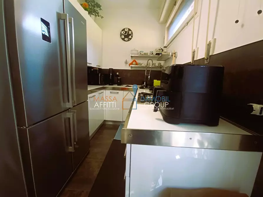 Immagine 28 di Porzione di casa in vendita  in Via del Conte 30 a Montignoso