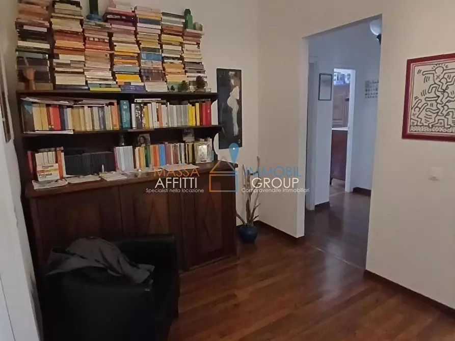 Immagine 4 di Quadrilocale in vendita  in Viale Eugenio Chiesa 21 a Massa