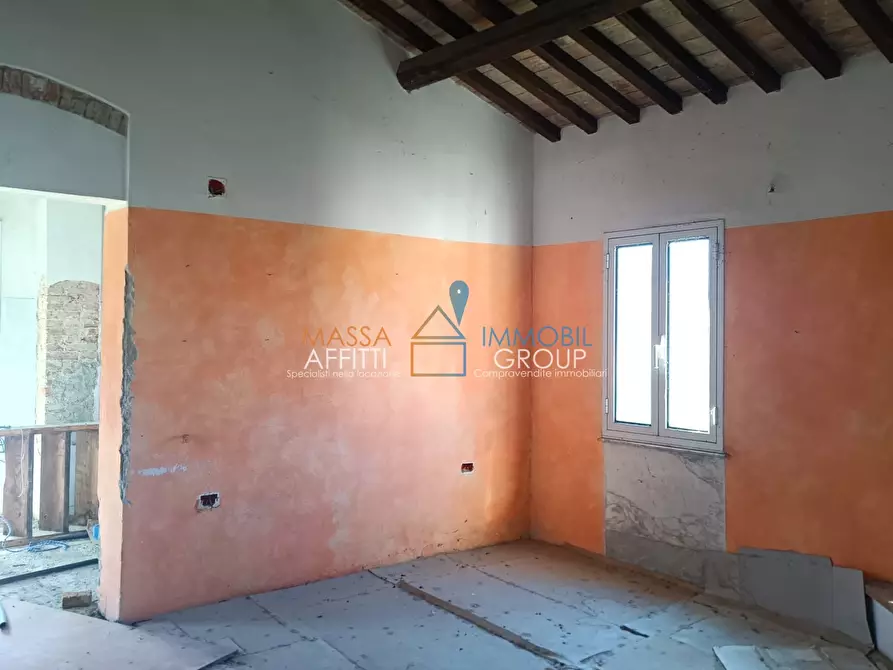 Immagine 2 di Terratetto in vendita  in Via Dante Alighieri 27 a Massa
