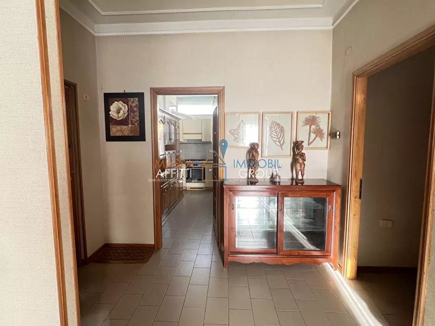 Immagine 9 di Pentalocale in vendita  in Via Galissano 11 a Carrara