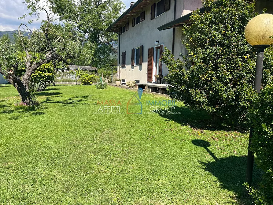 Immagine 24 di Porzione di casa in affitto  in Via Romana 202 a Massa