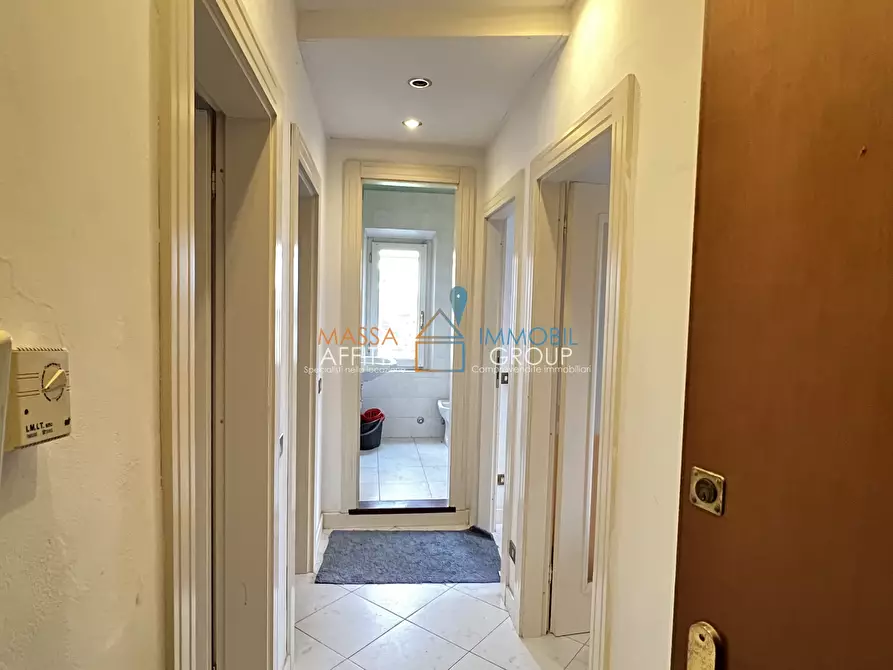 Immagine 7 di Porzione di casa in vendita  in Via dei Lecci 3 a Massa