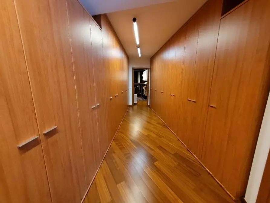 Immagine 9 di Villa in vendita  in via Neghelli 145 a Alassio