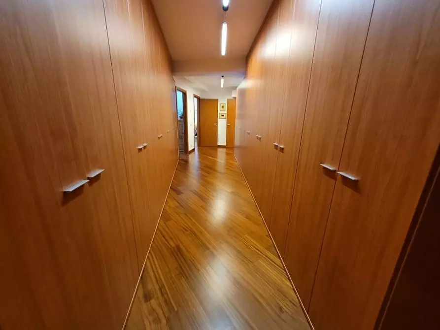 Immagine 15 di Villa in vendita  in via Neghelli 145 a Alassio