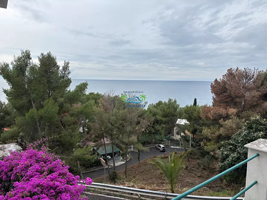 Immagine 24 di Casa bifamiliare in vendita  in via Trinacria 3 a Andora