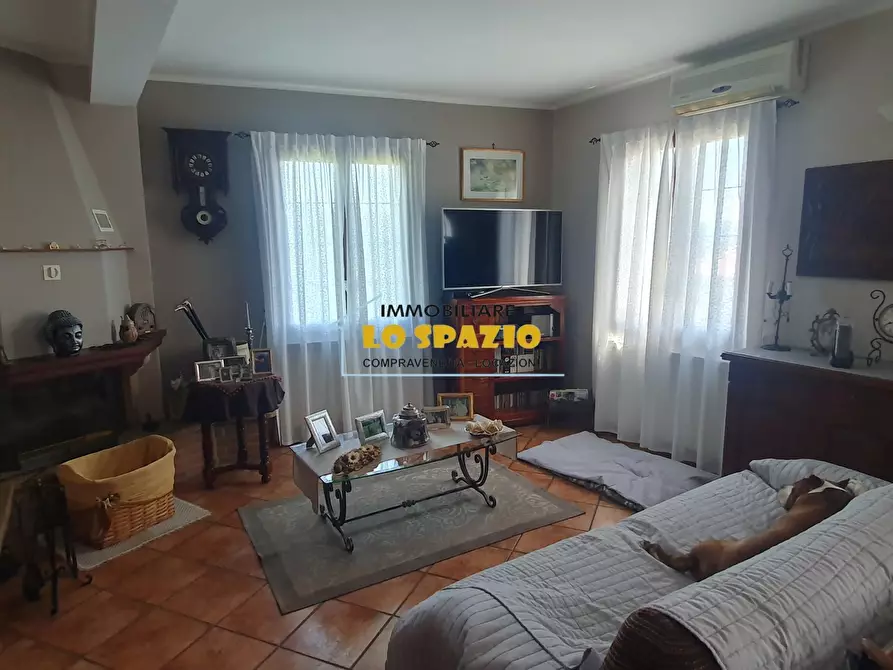 Immagine 4 di Casa indipendente in vendita  in Piazza Iv Novembre a Testico