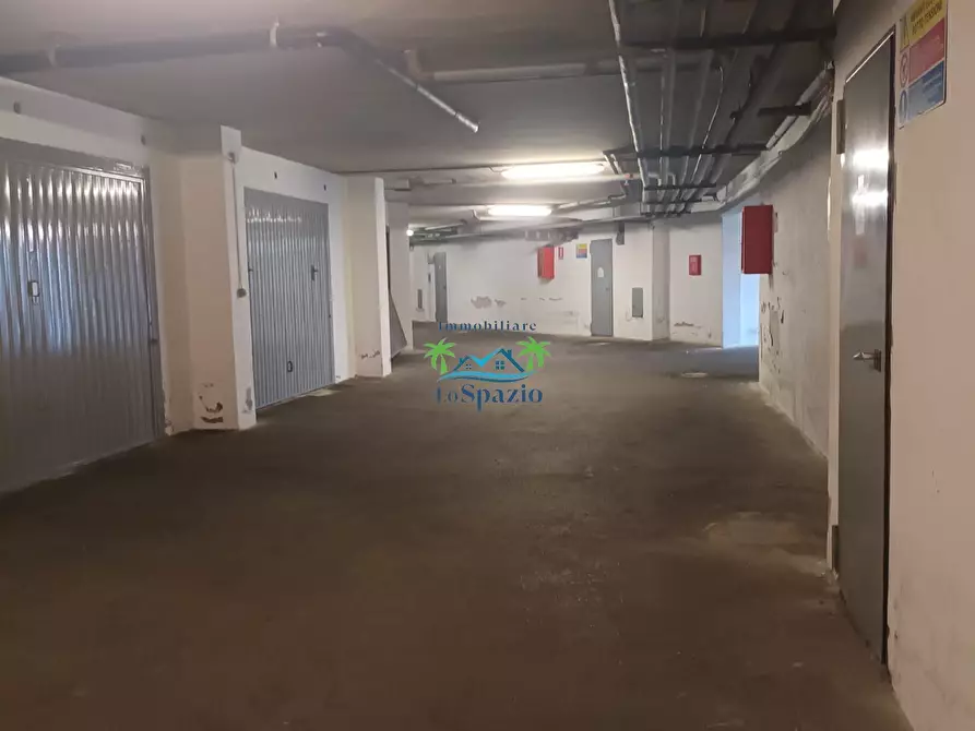 Immagine 6 di Garage in vendita  in via rattalino 26 a Andora