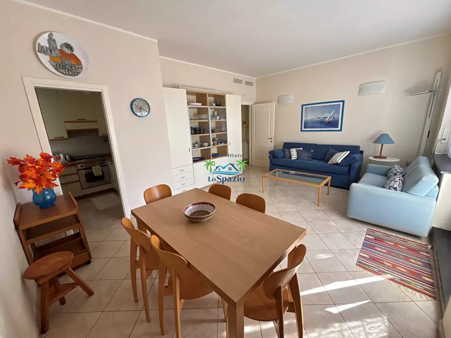 Immagine 6 di Bilocale in vendita  in Via Aurelia 48 a Andora