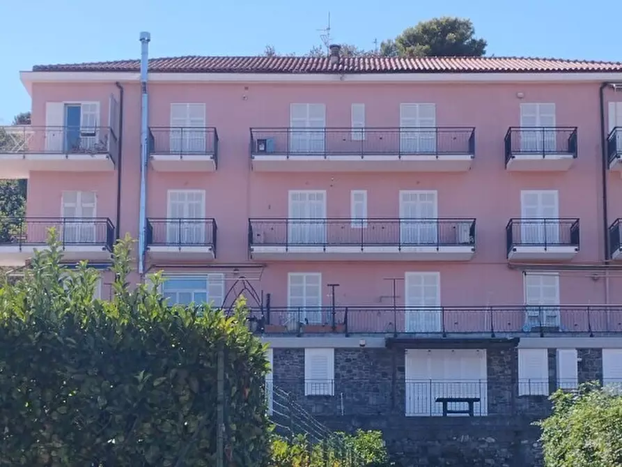 Immagine 1 di Bilocale in vendita  a Andora