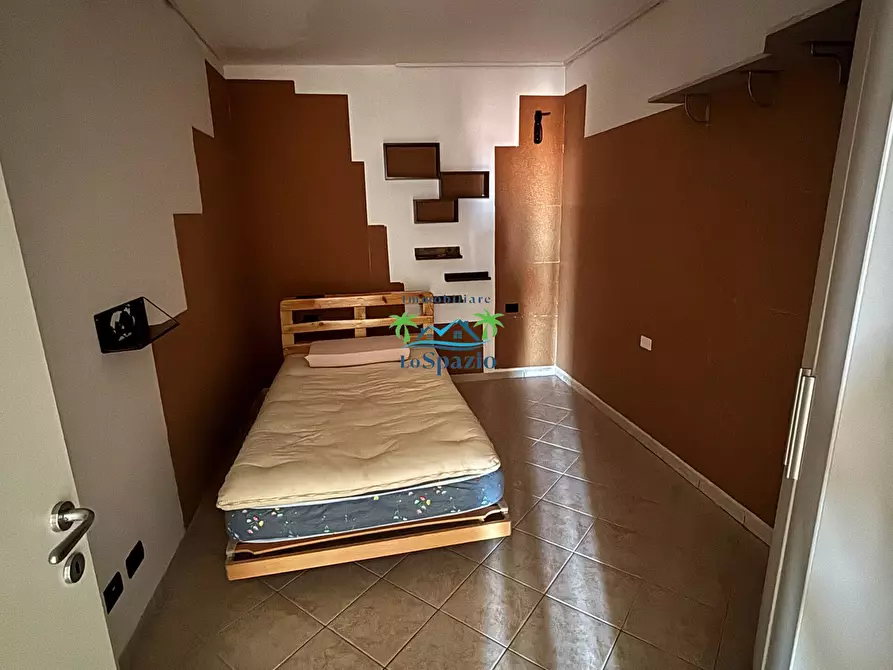 Immagine 17 di Trilocale in vendita  in Strada della Colla 56 a Andora