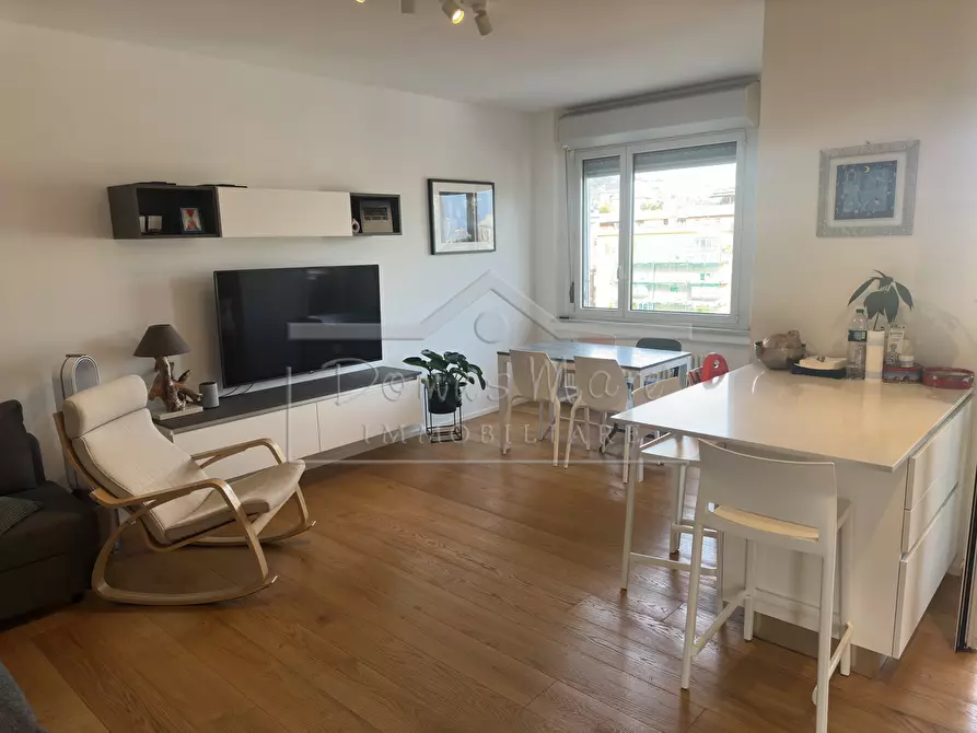 Immagine 30 di Quadrilocale in vendita  in Piazza Santa Cecilia 2 a Savona