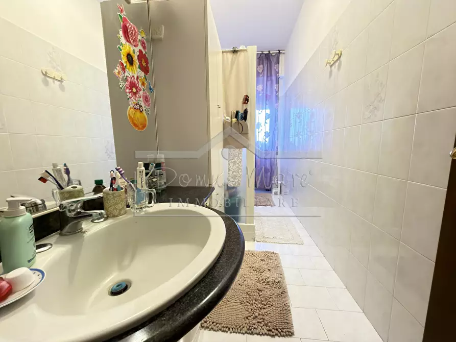 Immagine 22 di Trilocale in vendita  in VIA  DELLA COSTITUZIONE 16 a Albenga