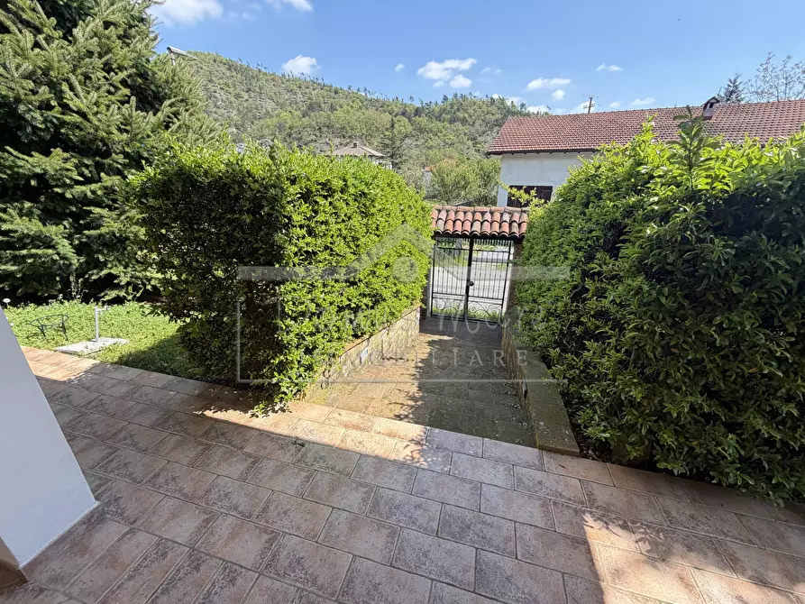 Immagine 4 di Villa in vendita  in Via Cav. Davide Vignolo 6 a Pontinvrea