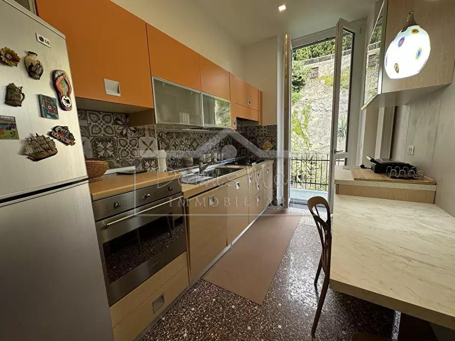 Immagine 17 di Pentalocale in vendita  in Via Beato Ottaviano 4 a Savona