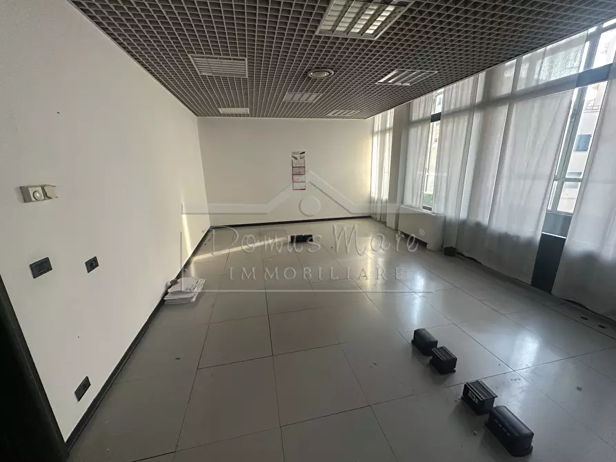 Immagine 7 di Ufficio in affitto  in via bartolomeo guidobono 137 r a Savona