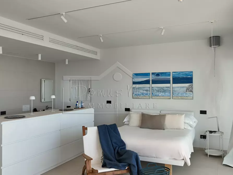 Immagine 15 di Quadrilocale in vendita  in Via Mede 11 a Bergeggi