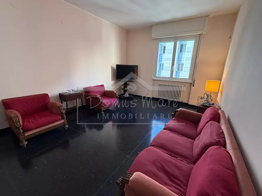 Immagine 15 di Pentalocale in vendita  in Via Orefici 3 a Savona