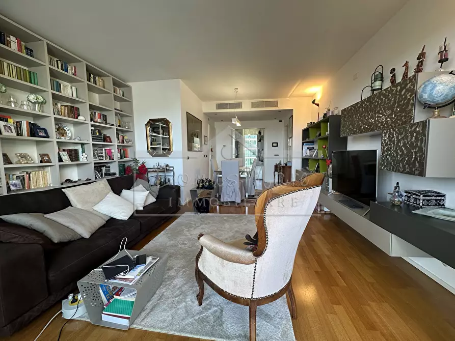 Immagine 3 di Appartamento in vendita  in Via Agostino Chiodo 1 a Savona