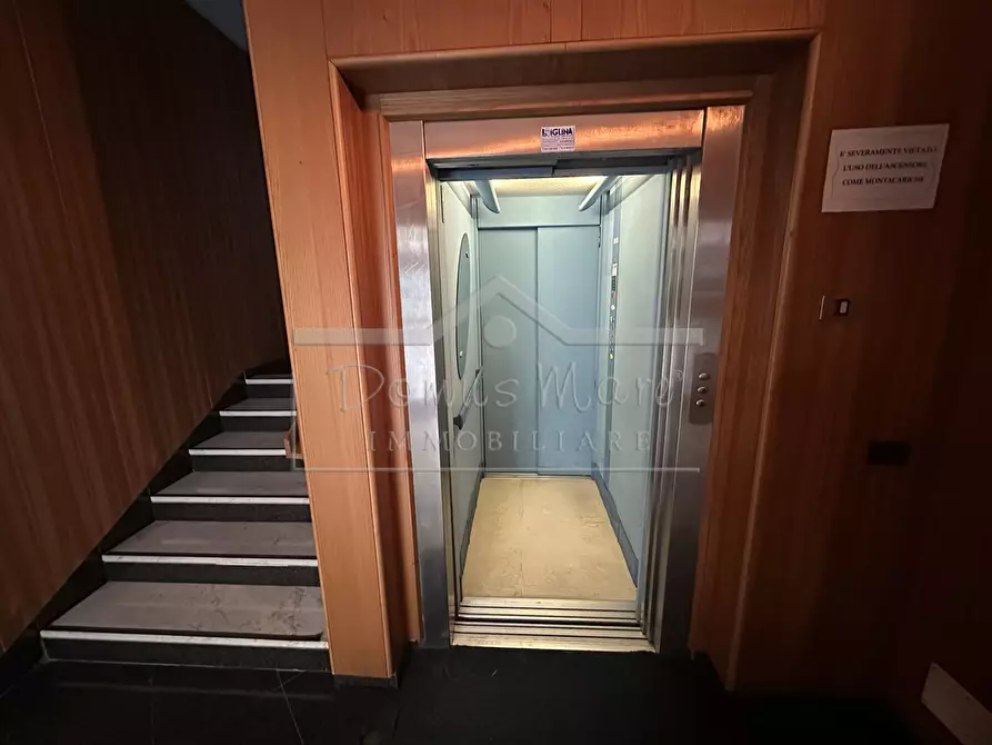 Immagine 5 di Quadrilocale in vendita  in Piazza Santa Cecilia 2 a Savona