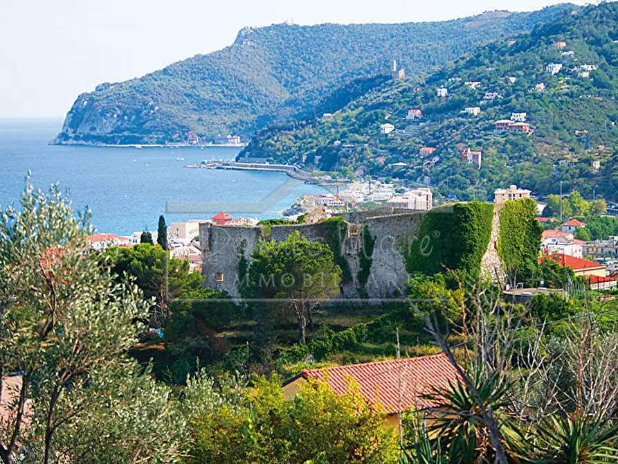 Immagine 33 di Appartamento in vendita  in via Coreallo 9 a Spotorno