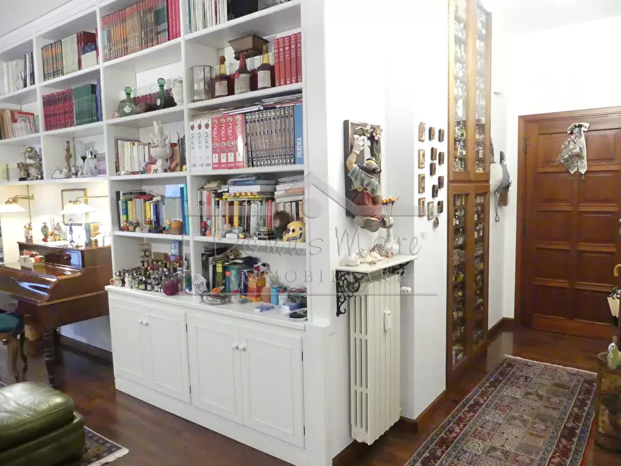 Immagine 19 di Pentalocale in vendita  a Albisola Superiore