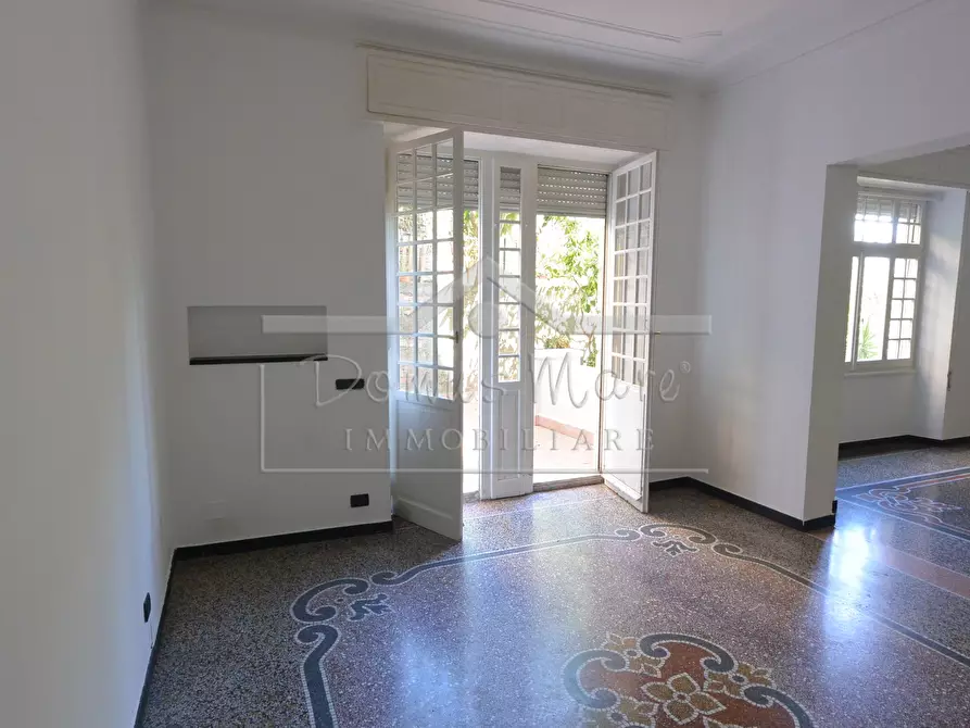 Immagine 10 di Pentalocale in vendita  in Via Montegrappa 4 a Savona