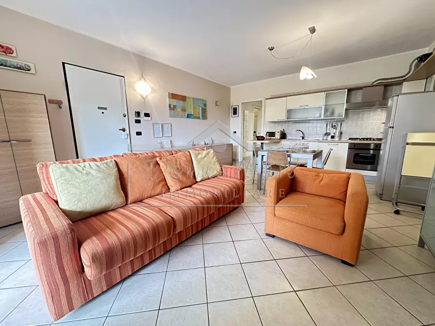 Immagine 2 di Trilocale in vendita  in Via Aurelia 20 a Loano