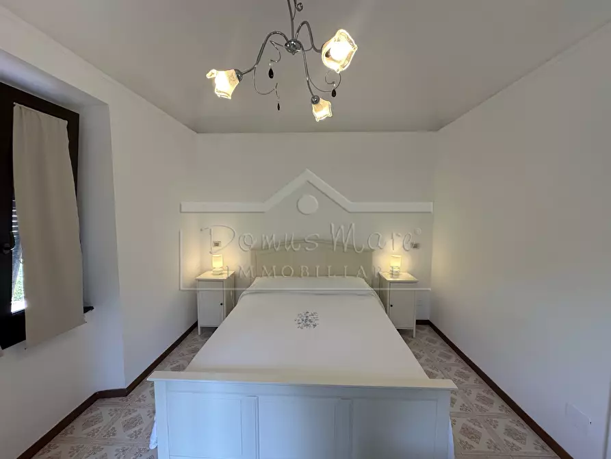 Immagine 17 di Pentalocale in vendita  in Via San Bartolomeo del Bosco 109 a Savona