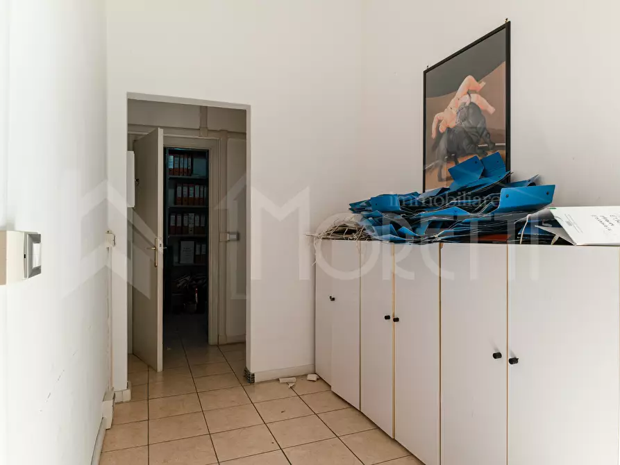 Immagine 13 di Pentalocale in vendita  in Corso Giuseppe Mazzini a Livorno